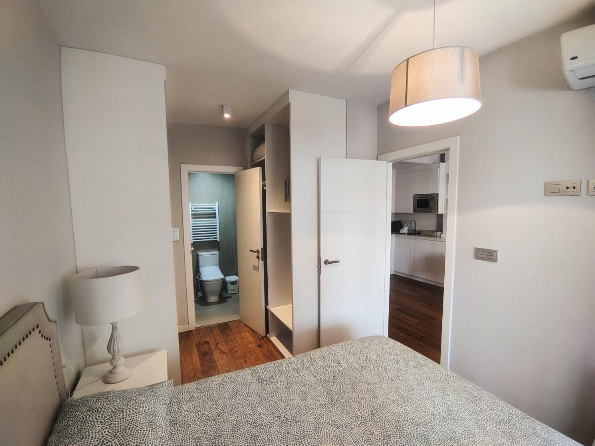 Apartamento Dlux Granada Apartment ภายนอก รูปภาพ