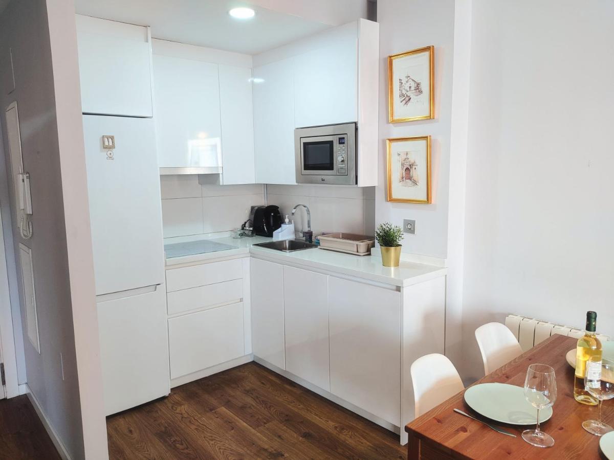 Apartamento Dlux Granada Apartment ภายนอก รูปภาพ